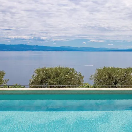 아파트 In Moscenicka Draga With Wifi Kraj (Istria)