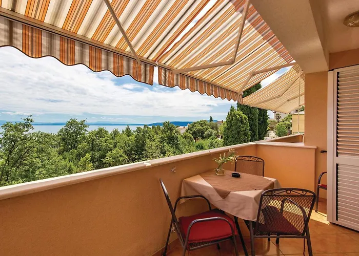 Awesome In アパート *